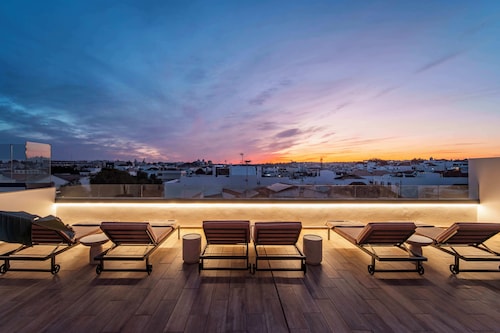 Authentic Tavira Hotel