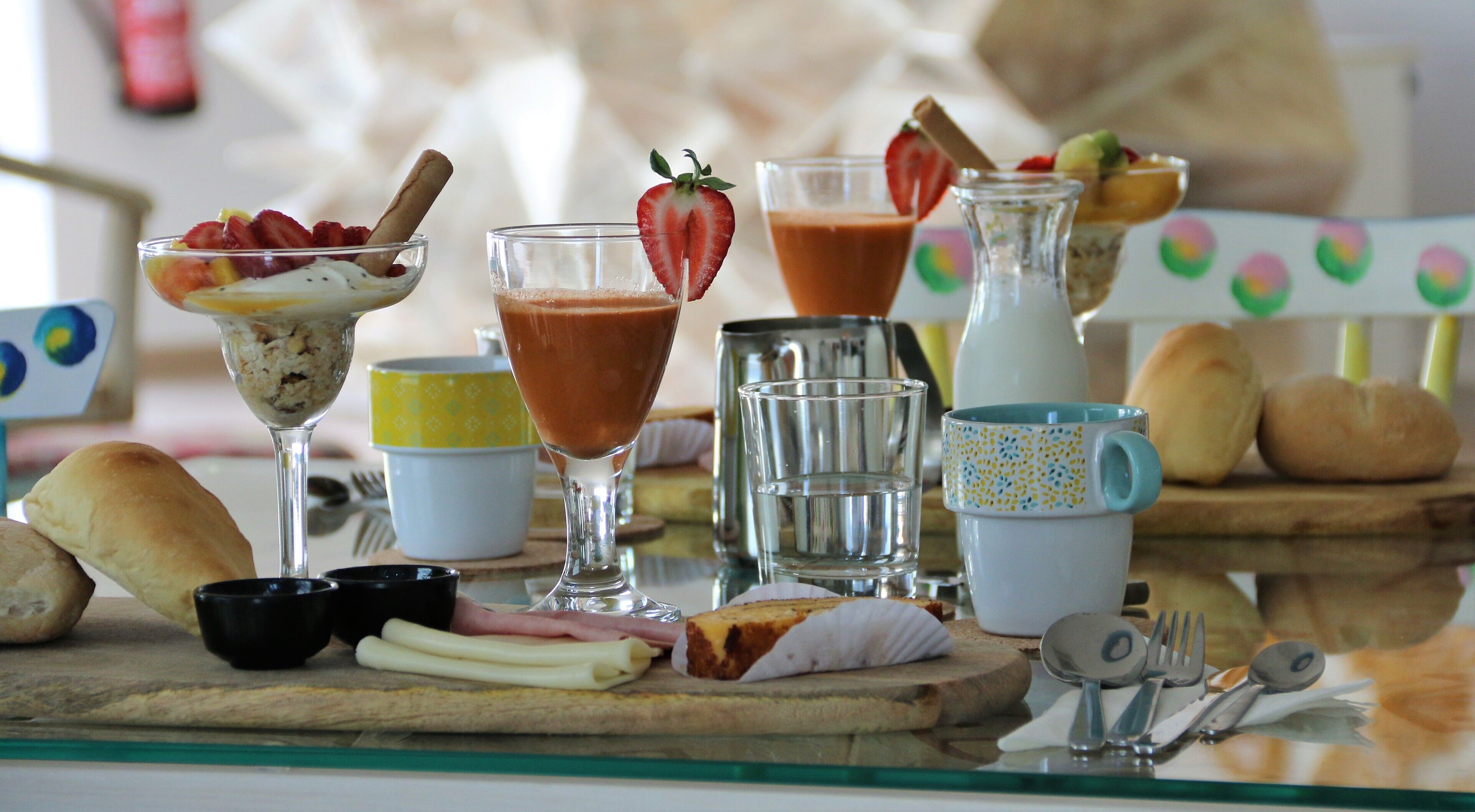 daily continental breakfast (eur 12 per person)