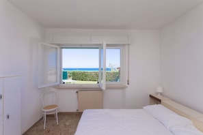 2 chambres, draps fournis