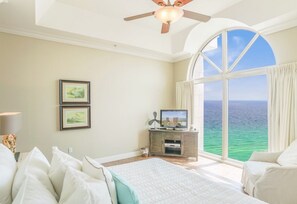 Leilighet – elite, 3 soverom, havutsikt | Sengetøy i egyptisk bomull og sengetøy av topp kvalitet