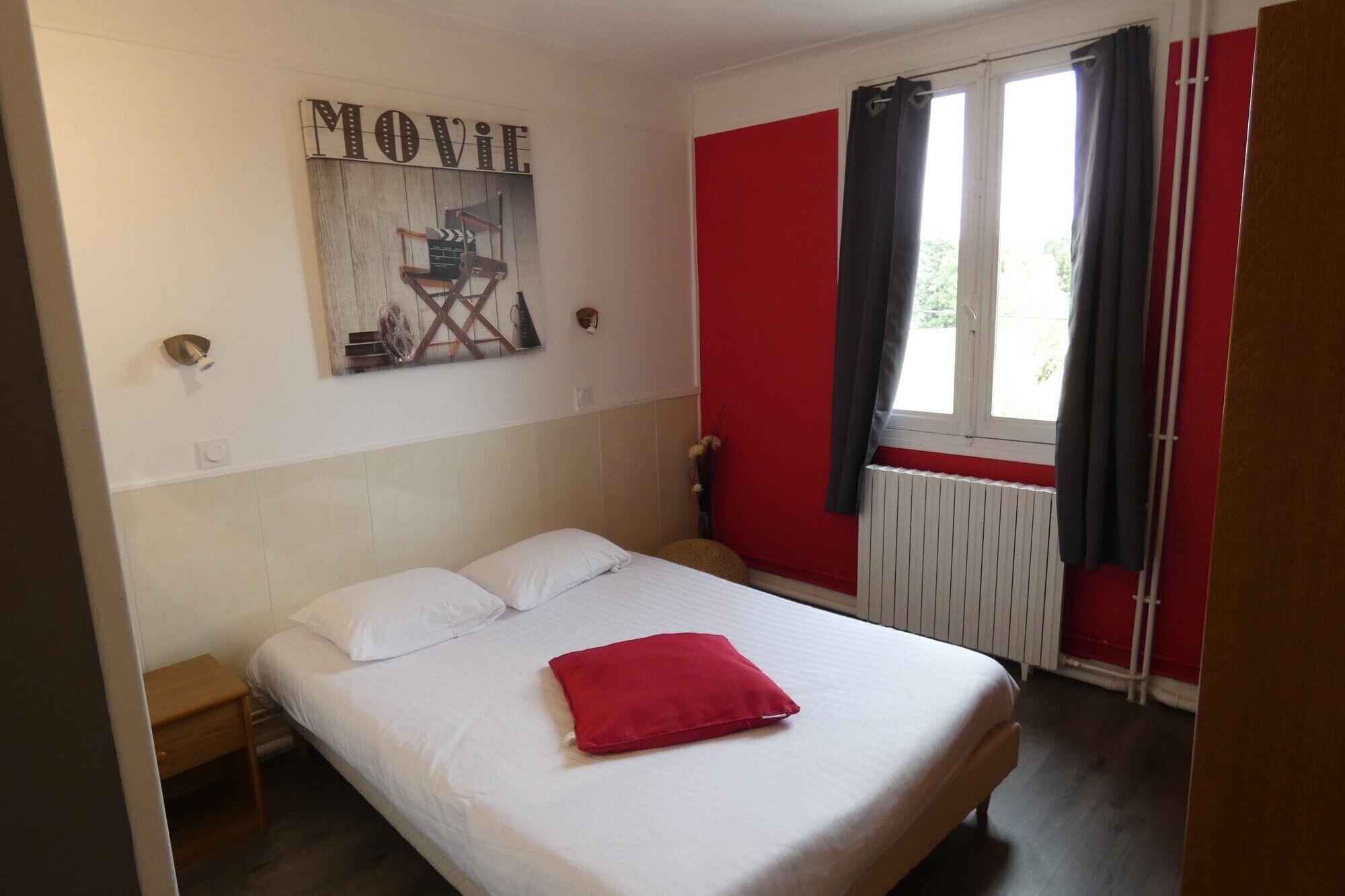 double room | individually decorated, individually furnished, desk, free wifi