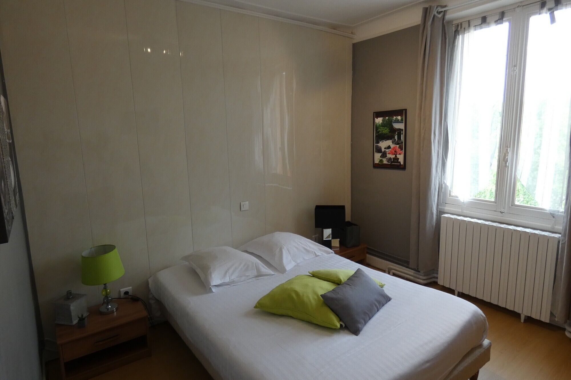 double room | individually decorated, individually furnished, desk, free wifi