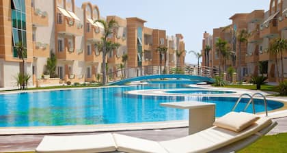 Beautiful apartment S + 1 in a secure residence