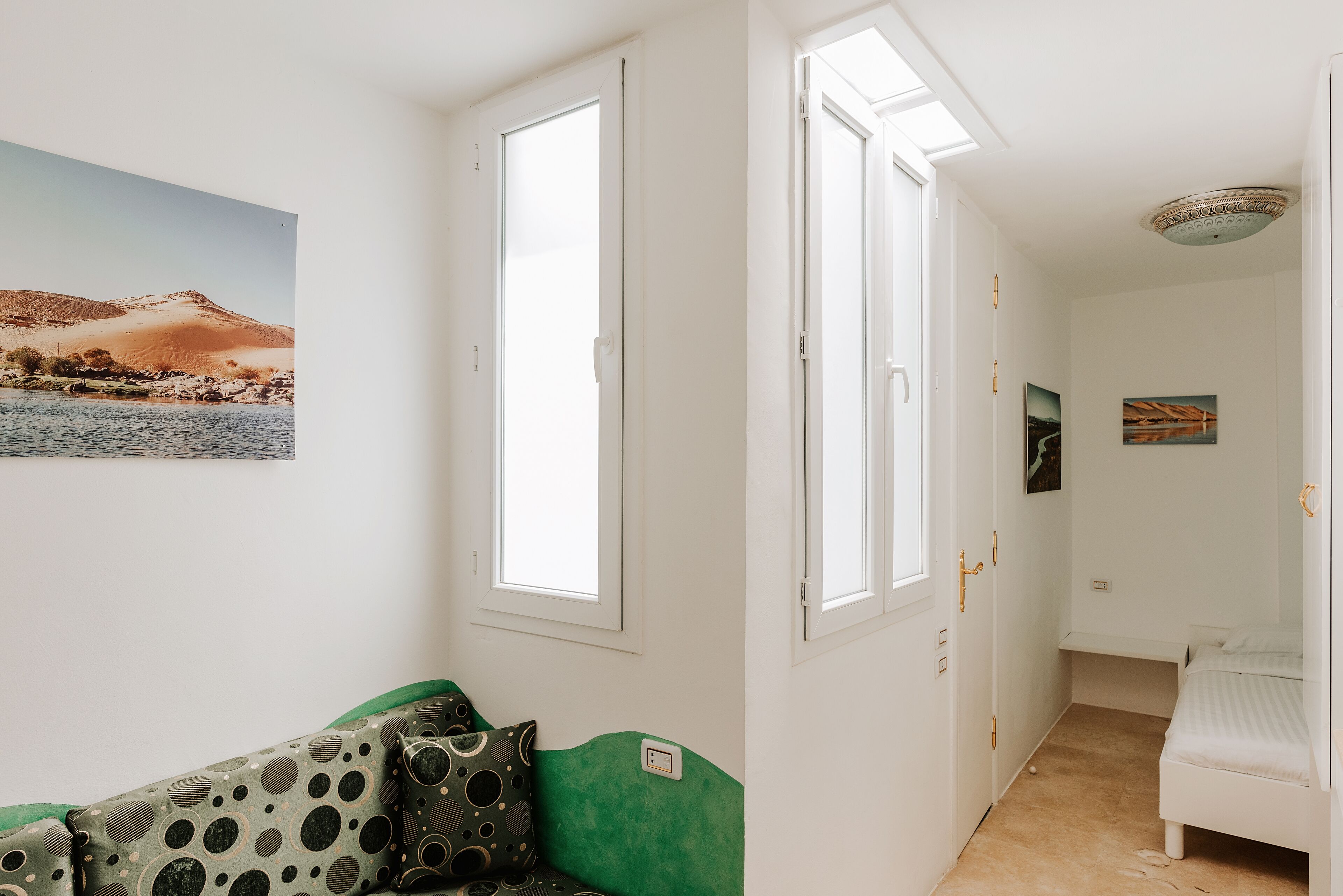 city single room (single room) | 2 bedrooms, minibar, soundproofing, free wifi