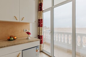 Enkeltrom – panorama (Single room with Pyramids view) | Minibar, lydisolert, wi-fi (inkludert) og sengetøy