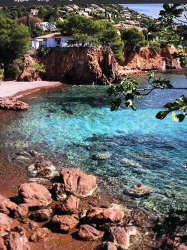 Appartement t2 type maisonnette avec jardin  vue mer 