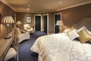 4 عدّة غرف نوم