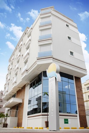 Front of property - Hotel Porto Madero (Florianópolis)