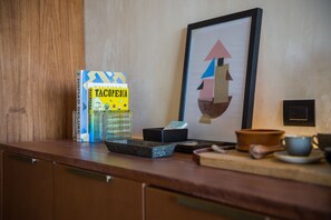 55-吋智慧型電視、數��位頻道、電視、首輪電影