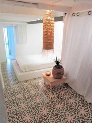 3 chambres, fer et planche Ă repasser, Wi-Fi, draps fournis