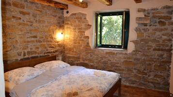 Apartamento Grand, vistas al valle | Espacio para trabajar con un portátil, wifi gratis, ropa de cama