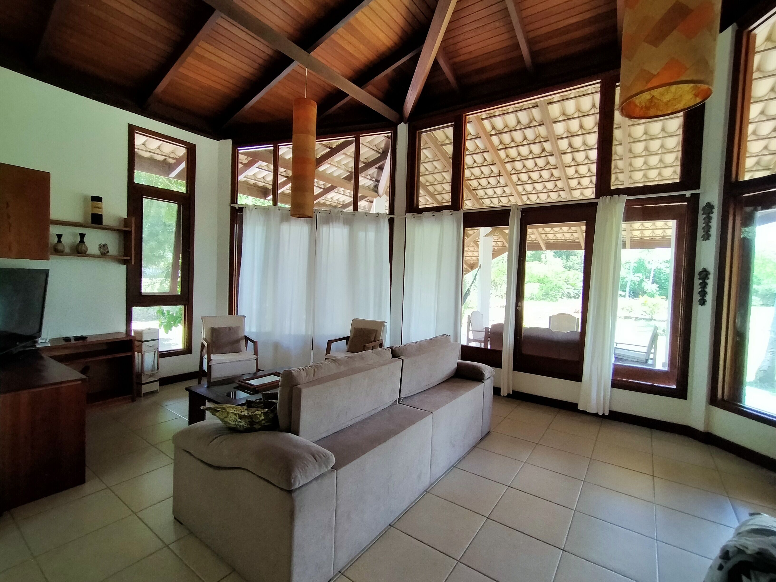 Smart-tv och en stereo