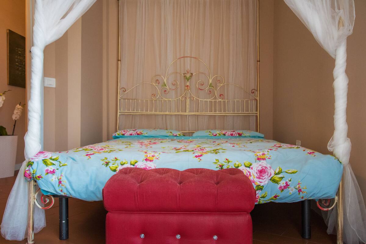 Ropa de cama de alta calidad y decoración personalizada