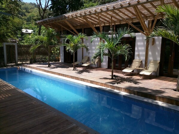 Alberca al aire libre