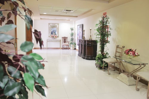 Residencial Inn and Suites