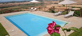 Appartement rez de chaussée avec loggia et jardin, vue panoramique