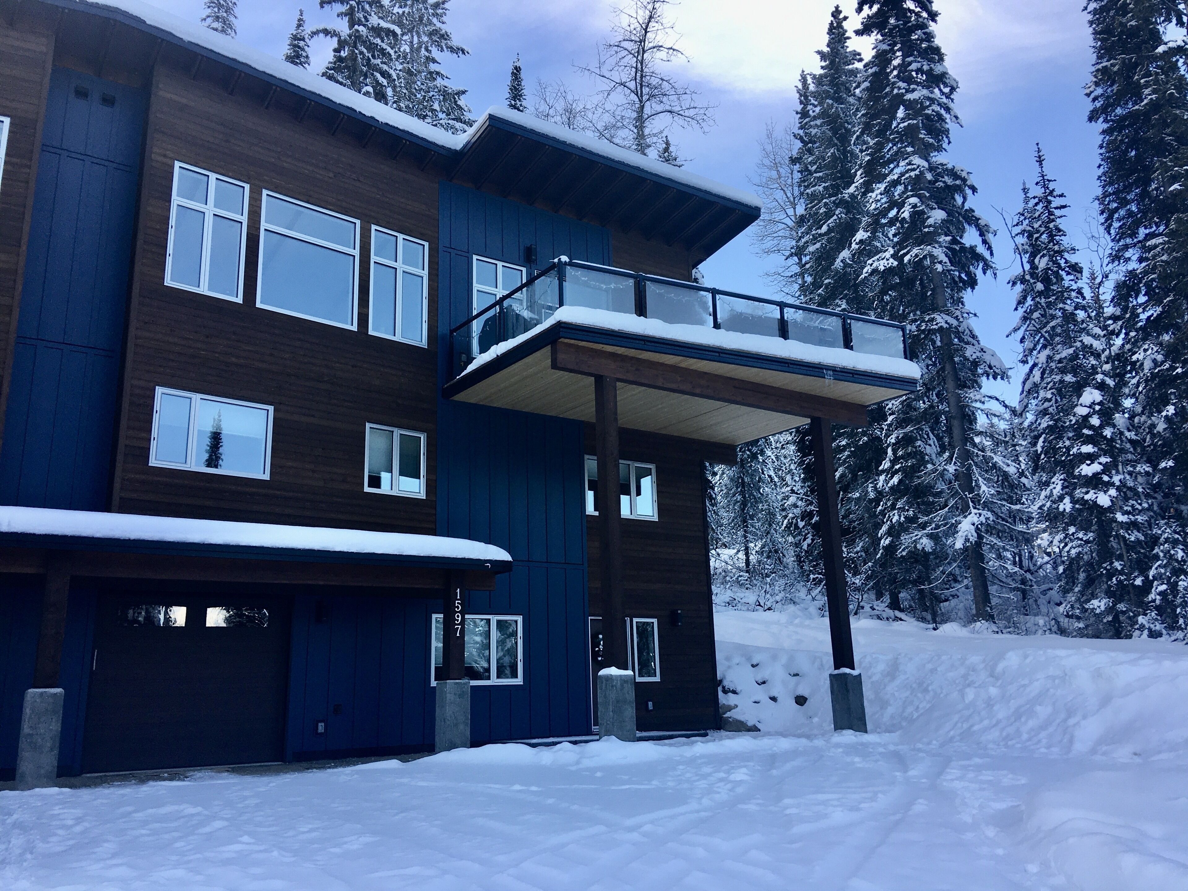 Location is perfect for your upcoming winter vacation!