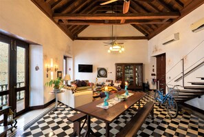Exclusive Apartment | Living area | TV