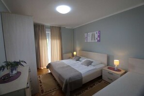 3 bedrooms, free WiFi, bed sheets - Apartment Villa Marica (60247-A2) (Silo - island Krk)