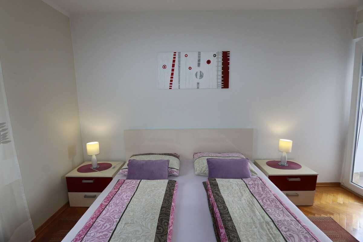 3 bedrooms, free WiFi, bed sheets