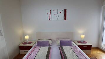 3 bedrooms, free WiFi, bed sheets