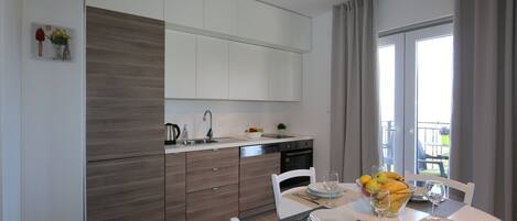 تناول الطعام