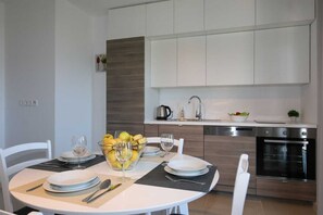 Dining - Apartment Baresic Roberta (Silo - island Krk)