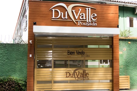 Entrada de la propiedad