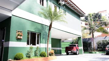 Entrada da propriedade