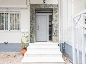 تفاصيل الفندق من الخارج