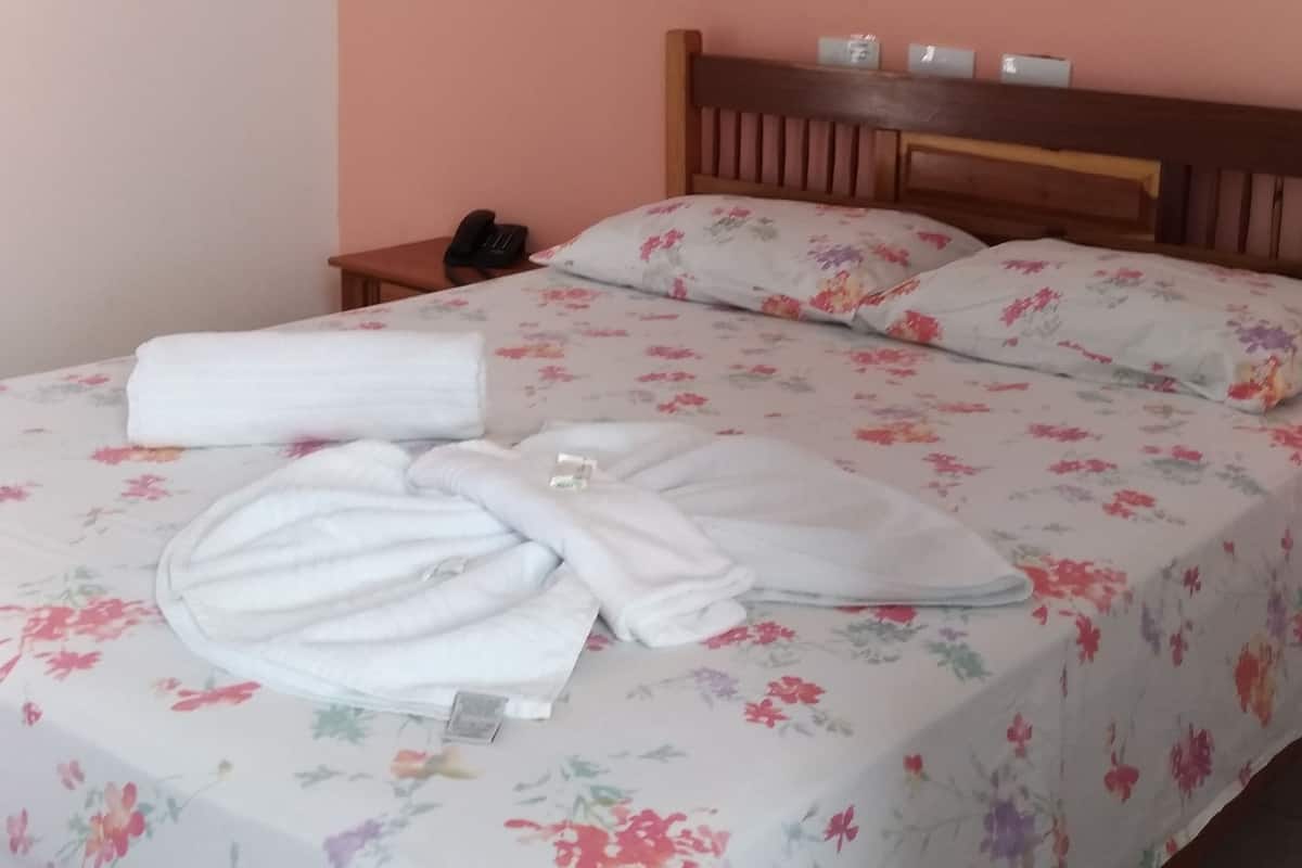 Apartment (Casal) | Minibar, free WiFi, bed sheets