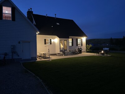 A LOS NIÑOS les ENCANTA ESTA CASA: 10 millas de Bear Lake North Beach; diversión por dentro / por fuera!