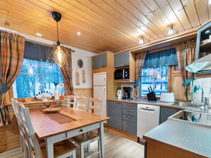 Fridge, microwave, dishwasher, cookware/dishes/utensils