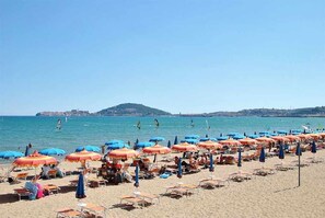 Beach - DINKY HOME  with sea view terrace (Formia)