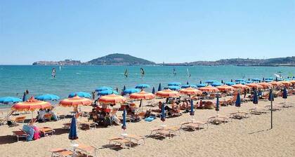 DINKY HOME with sea view terrace