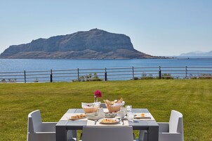 Δωρεάν πρωινό σε μπουφέ καθημερινά 