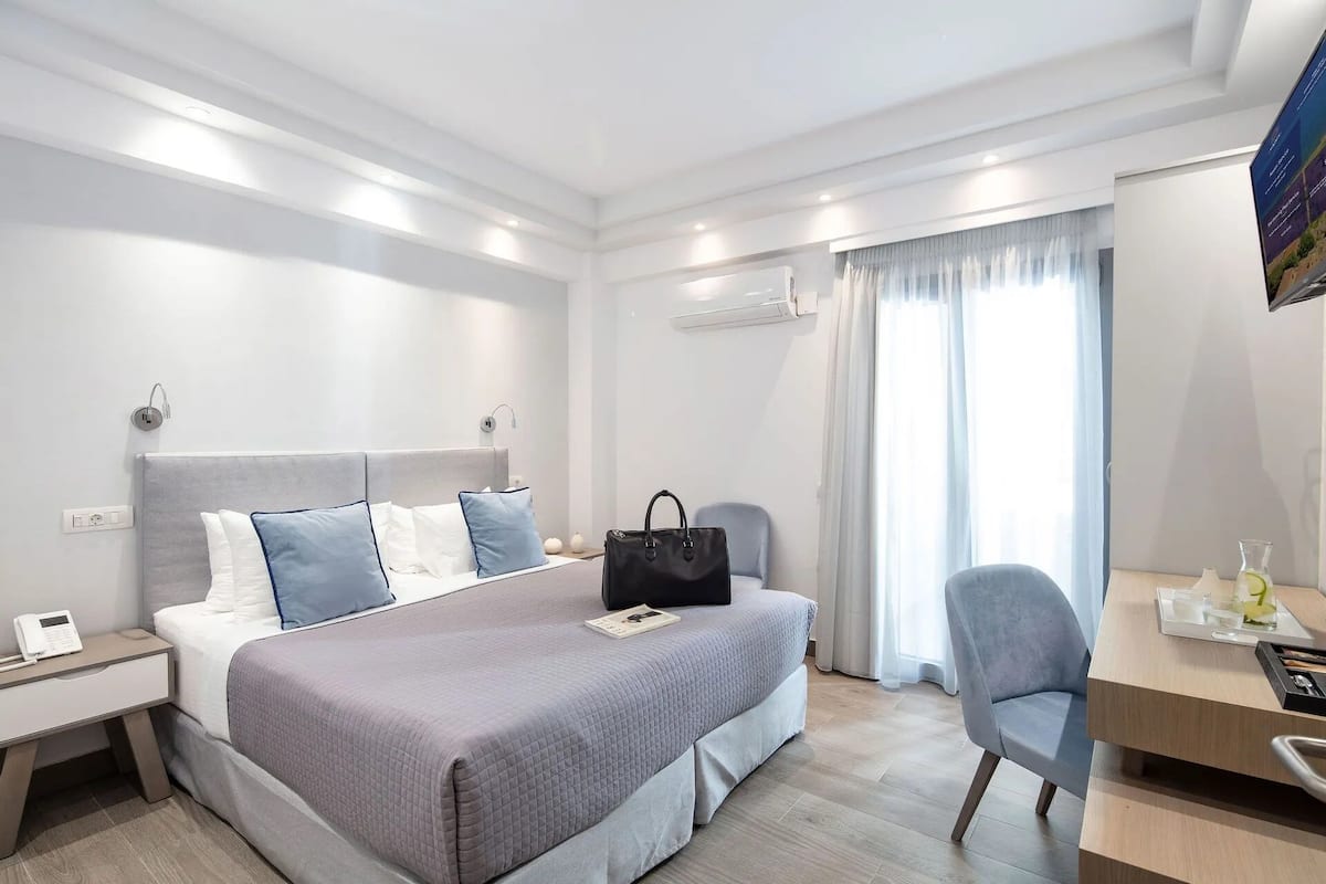 Chambre Double Économique | 1 chambre, literie de qualité supérieure, surmatelas