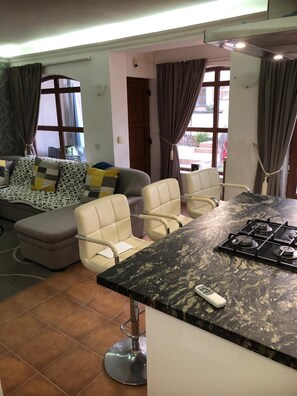 Interior - Beautiful appartment sleeps 8! (Kosharitsa)