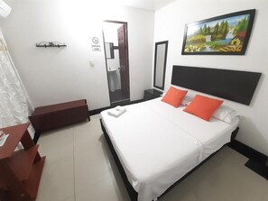 Free WiFi, bed sheets