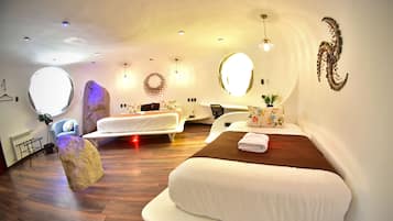 Chambre Double Supérieure | Literie de qualité supérieure, couette en duvet d'oie