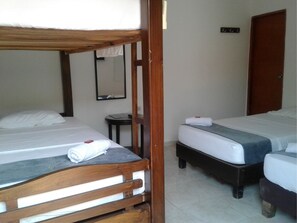 Wifi gratis y ropa de cama