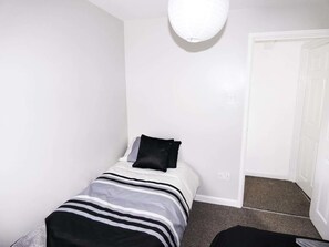 Cottage Confort | 3 chambres, rideaux occultants, fer et planche à repasser, Wi-Fi gratuit