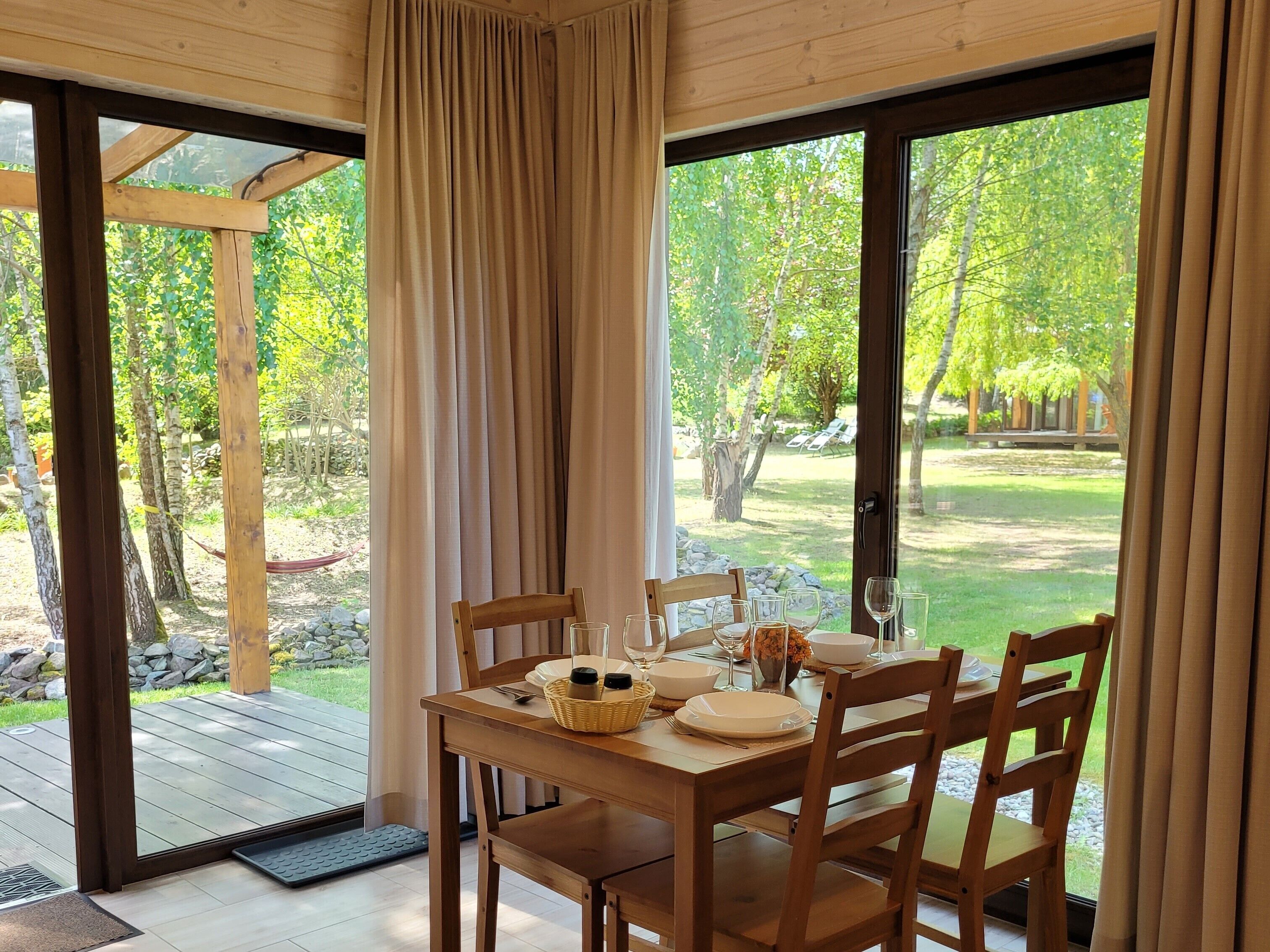 Villa, 2 Bedrooms, Park View | In-room dining