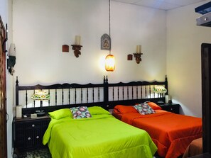 Classic Triple Room, Smoking | Ryokan dining - Mendoza's (Santa Ana)