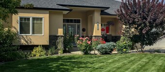 Adela's Bed and Breakfast