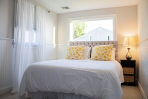 3 chambres, fer et planche à repasser, lit de bébé portatif, Wi-Fi