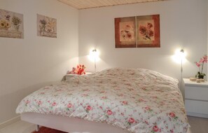 4 bedrooms, free WiFi