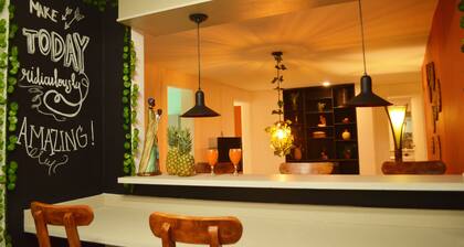 Africa house-Casa Hotel Laureles-La70