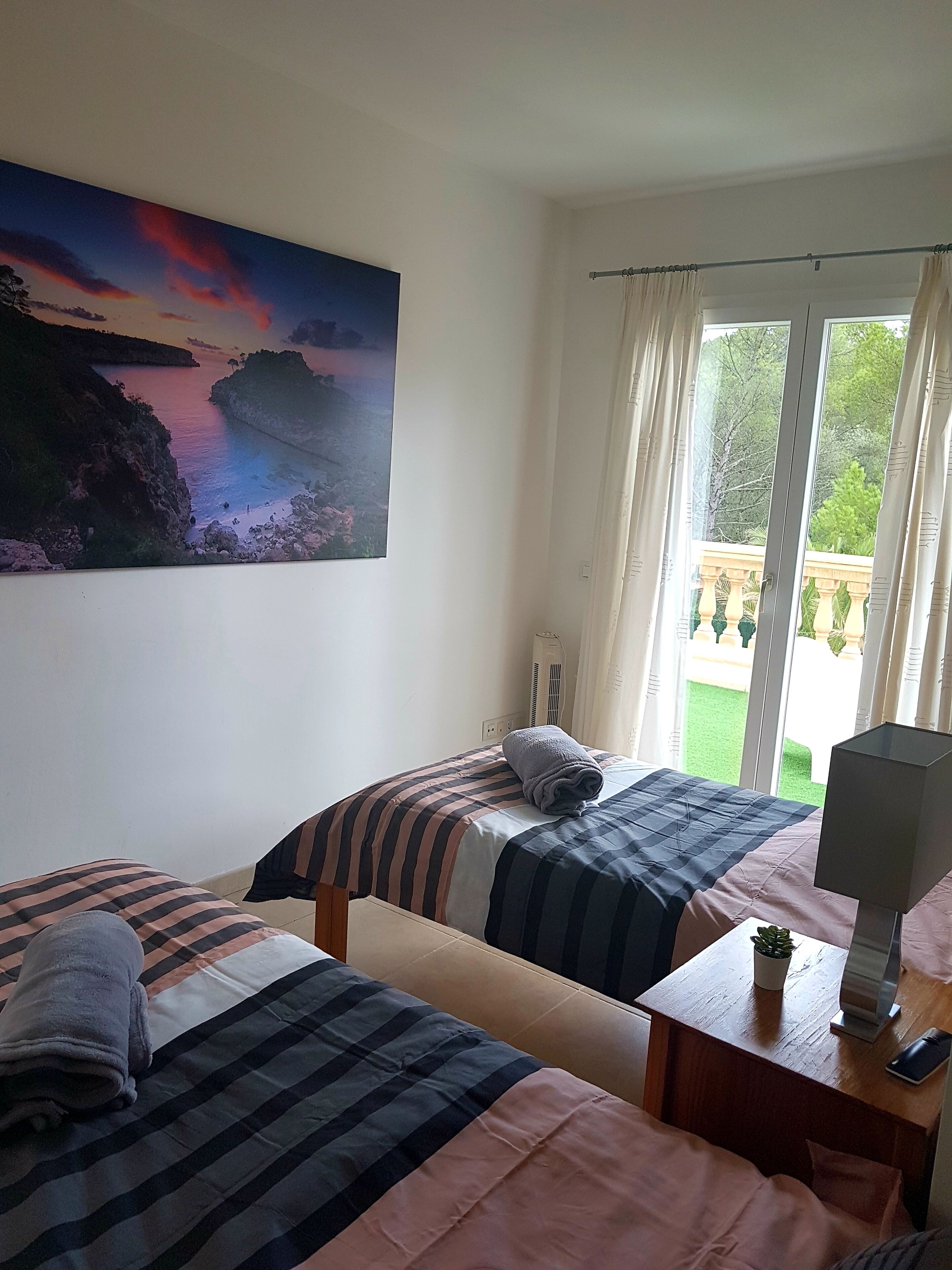 4 bedrooms, in-room safe, iron/ironing board, travel crib