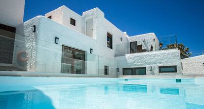 MAISON DE STYLE MÉDITERRANÉEN À AGAETE, GRAN CANARIA